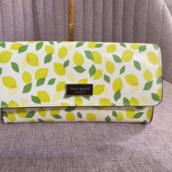 NEW Kate Spade New York Lemon Print Belt Bag L/XL - Picture 1 of 3
